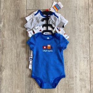 4 pack of train onesies size 9-12mth NWT